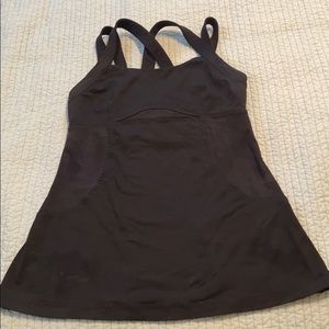 Lululemon exercise top